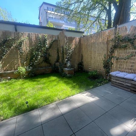 Garden Place Apartment Варшава Экстерьер фото